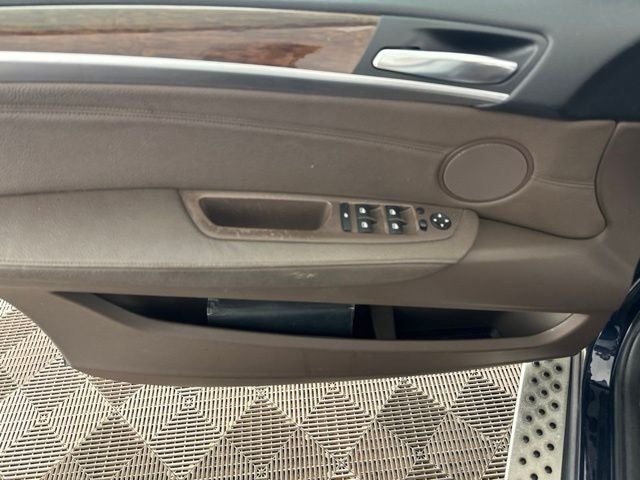2007 BMW X5 4.8i