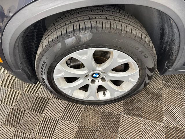 2007 BMW X5 4.8i