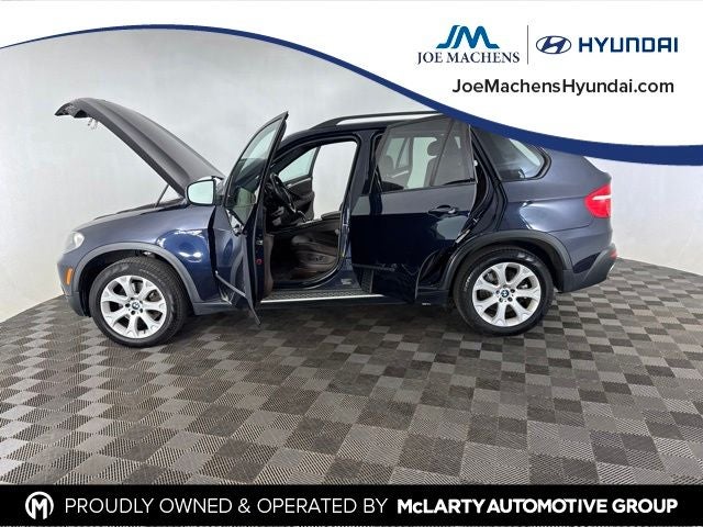 2007 BMW X5 4.8i