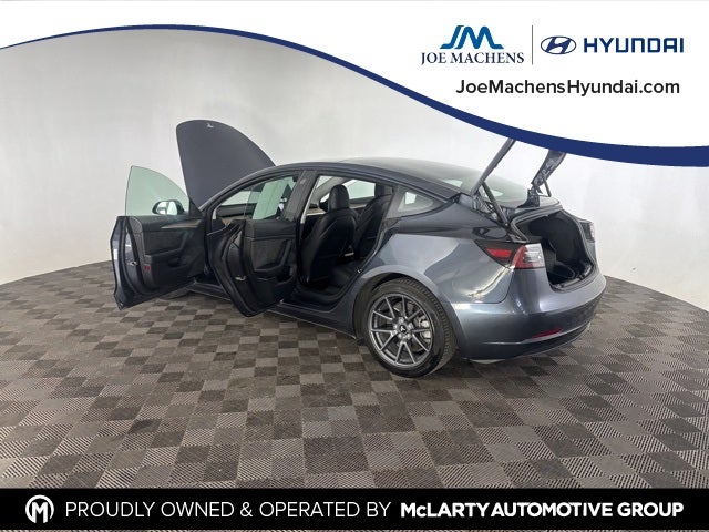 2022 Tesla Model 3 Long Range AWD