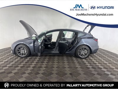 2022 Tesla Model 3 Long Range AWD