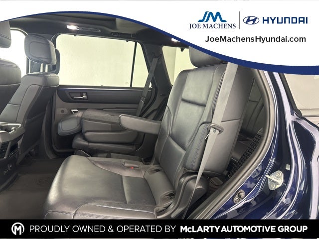 2024 Toyota Sequoia Platinum 4WD