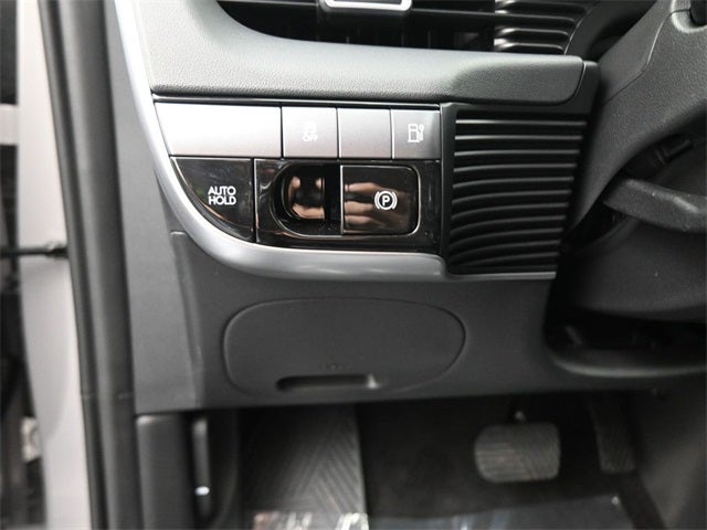 2025 Hyundai IONIQ 5 SE AWD