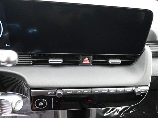 2025 Hyundai IONIQ 5 SE AWD