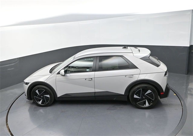 2025 Hyundai IONIQ 5 SE AWD