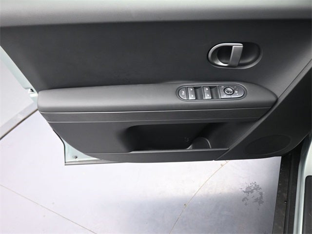 2026 Hyundai IONIQ 5 SEL AWD 19" Wheels