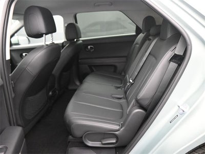 2026 Hyundai IONIQ 5 SEL AWD 19" Wheels