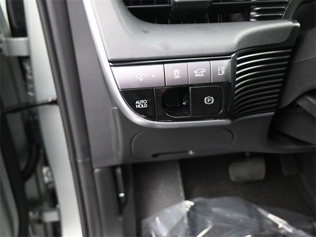 2026 Hyundai IONIQ 5 SEL AWD 19" Wheels