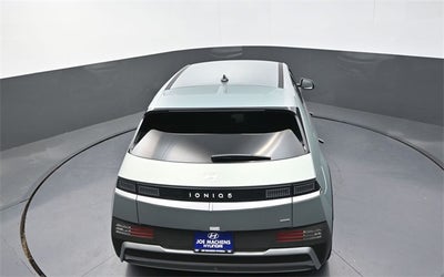 2026 Hyundai IONIQ 5 SEL AWD 19" Wheels