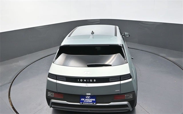 2026 Hyundai IONIQ 5 SEL AWD 19" Wheels