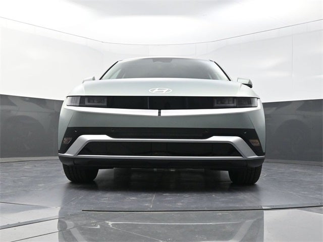 2026 Hyundai IONIQ 5 SEL AWD 19" Wheels