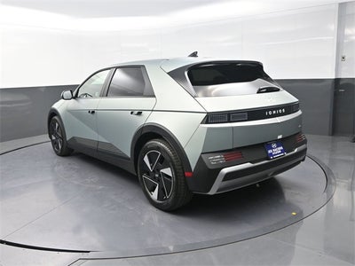 2026 Hyundai IONIQ 5 SEL AWD 19" Wheels