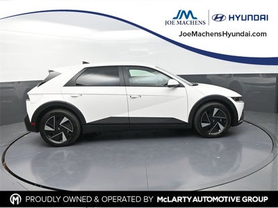 2026 Hyundai IONIQ 5 SEL AWD 19" WHEELS