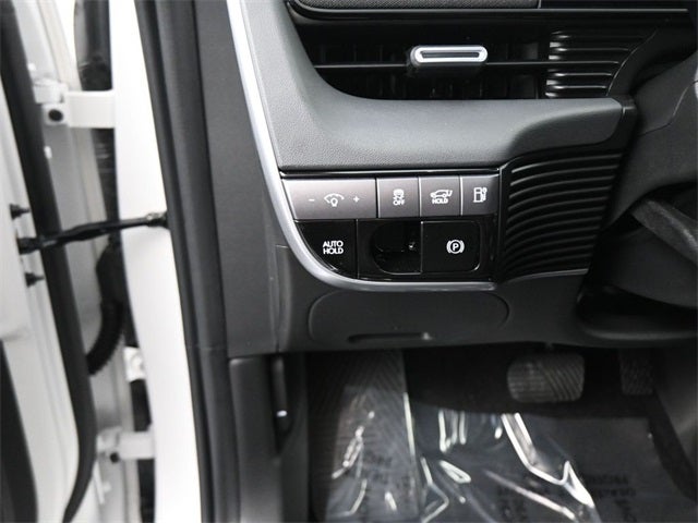 2026 Hyundai IONIQ 5 SEL AWD 19" WHEELS