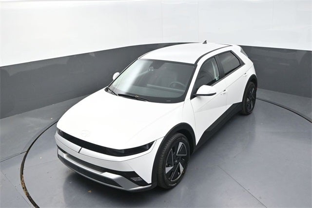 2026 Hyundai IONIQ 5 SEL AWD 19" WHEELS