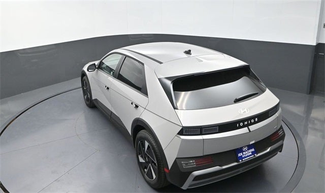 2026 Hyundai IONIQ 5 SEL AWD 19" WHEELS