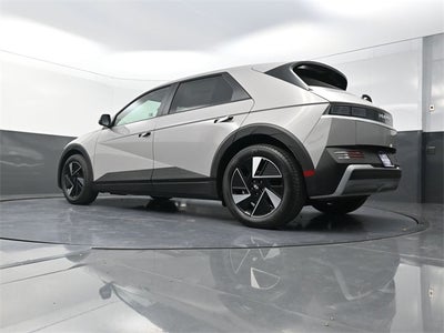 2026 Hyundai IONIQ 5 SEL AWD 19" WHEELS