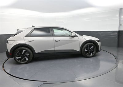 2026 Hyundai IONIQ 5 SEL AWD 19" WHEELS