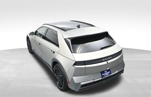 2026 Hyundai Ioniq5 Limited AWD 20" Wheels