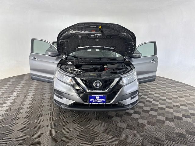 2020 Nissan Rogue Sport SV