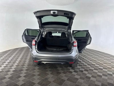 2020 Nissan Rogue Sport SV
