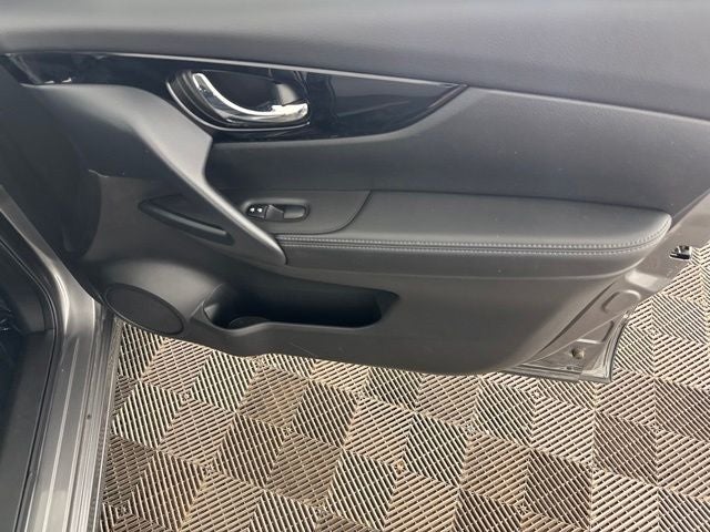 2020 Nissan Rogue Sport SV