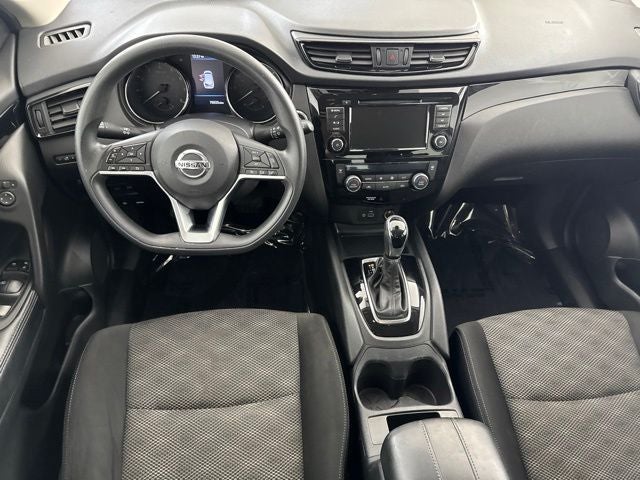 2020 Nissan Rogue Sport SV