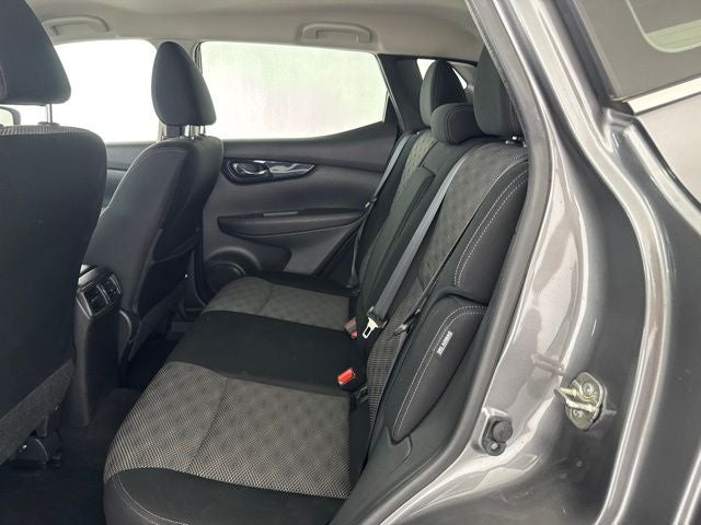 2020 Nissan Rogue Sport SV