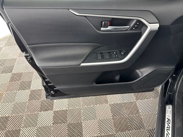 2022 Toyota RAV4 Hybrid XLE Premium AWD