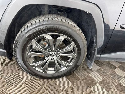 2022 Toyota RAV4 Hybrid XLE Premium AWD
