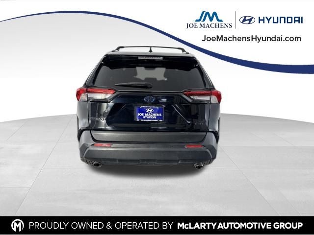 2022 Toyota RAV4 Hybrid XLE Premium AWD
