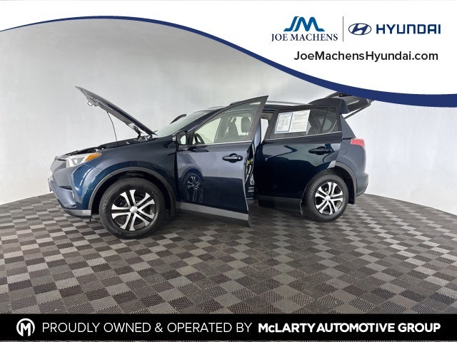 2017 Toyota RAV4 XLE AWD