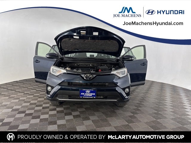 2017 Toyota RAV4 XLE AWD