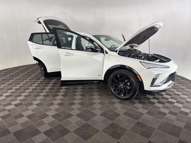 2025 Buick Envista Sport Touring FWD