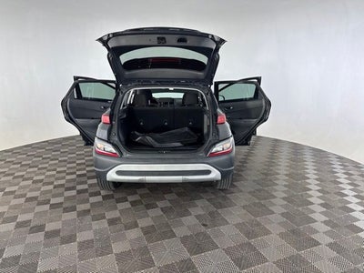 2022 Hyundai Kona SEL FWD