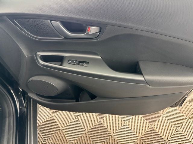 2022 Hyundai Kona SEL FWD