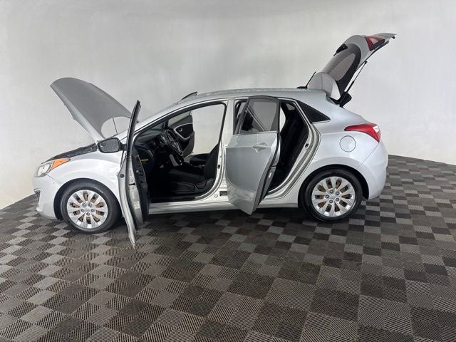 2016 Hyundai Elantra GT Base