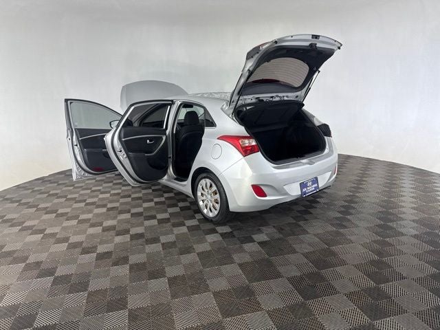 2016 Hyundai Elantra GT Base