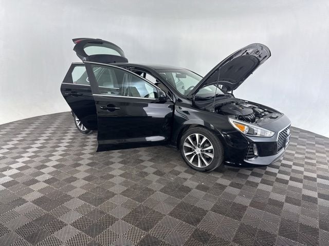 2020 Hyundai Elantra GT Base