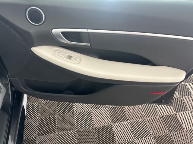 2025 Hyundai Sonata SEL Convenience