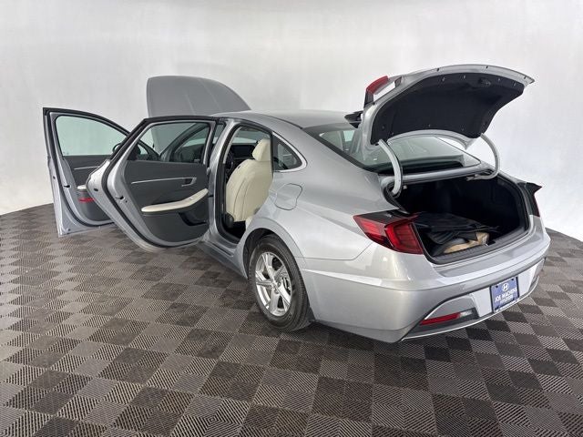 2023 Hyundai Sonata SE