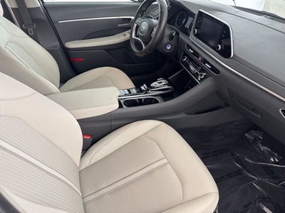 2023 Hyundai Sonata SE