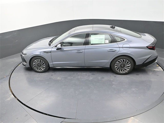 2026 Hyundai Sonata Hybrid SEL FWD