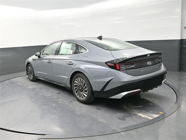 2026 Hyundai Sonata Hybrid SEL FWD