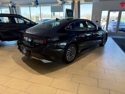 2025 Hyundai Sonata Hybrid Limited