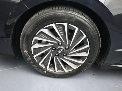 2026 Hyundai Sonata Hybrid Limited