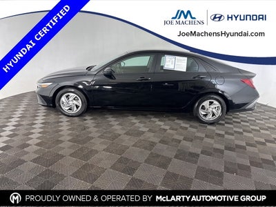 2025 Hyundai Elantra SE