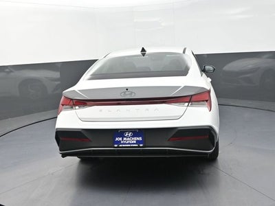 2026 Hyundai Elantra SE