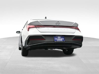 2026 Hyundai Elantra SE