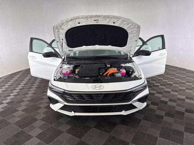 2025 Hyundai Elantra Hybrid SEL Sport